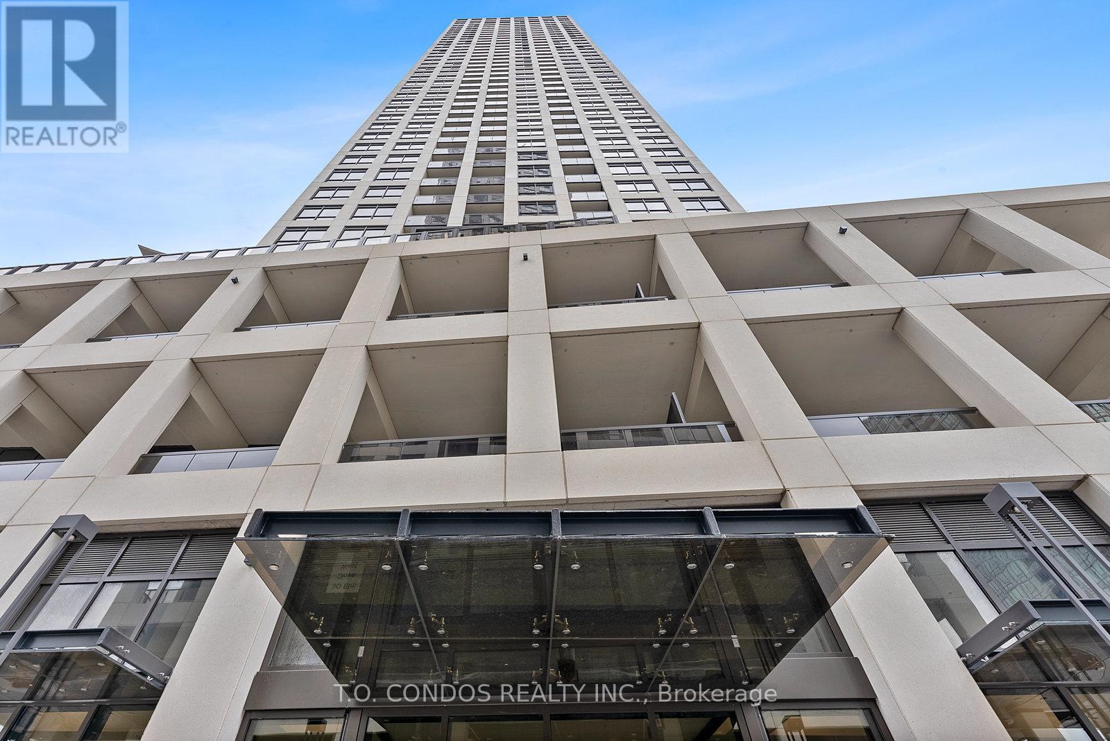 505 - 30 Elm Drive W, Mississauga, Ontario  L5B 1L9 - Photo 2 - W13798496