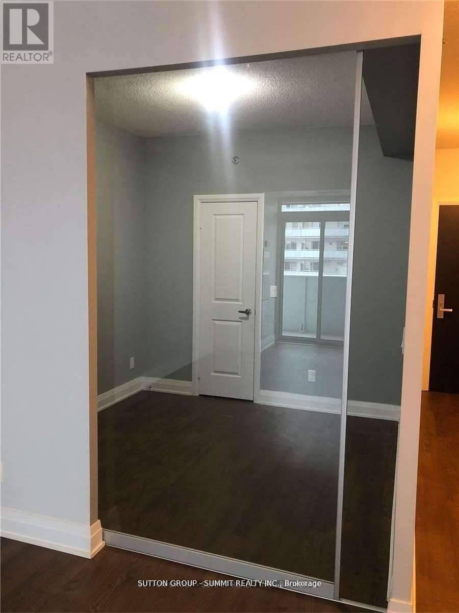 209 - 55 Speers Road, Oakville, Ontario  L6K 0H9 - Photo 9 - W13798810