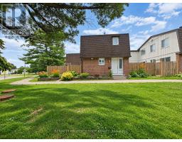 1 - 837 EASTVALE DRIVE, Ottawa, Ontario