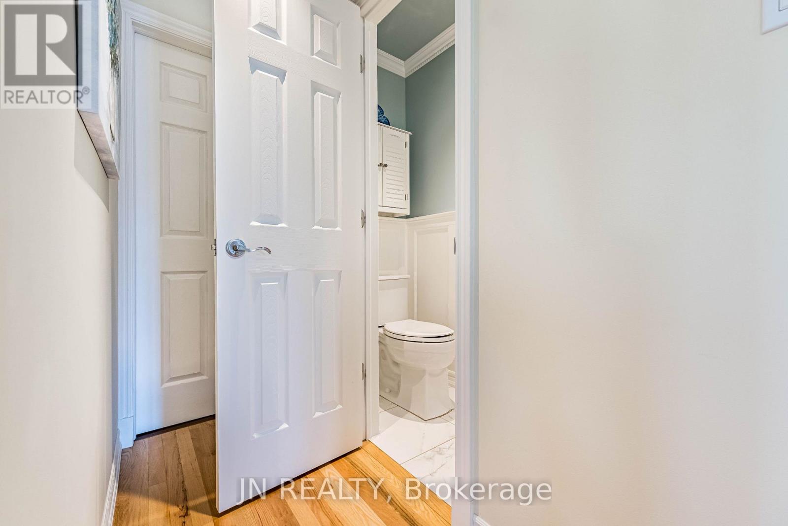 2 Nimrod Crescent, Brampton, Ontario  L6S 4T8 - Photo 14 - W13798512