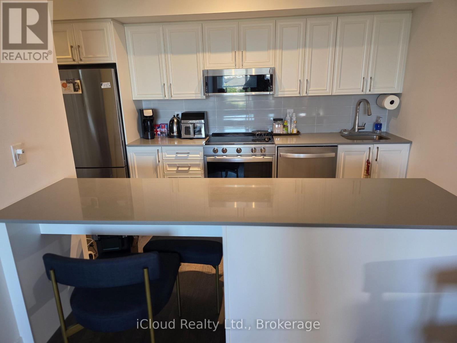505 - 1063 Douglas Mccurdy Comm Circle, Mississauga, Ontario  L5G 0C5 - Photo 2 - W13798544