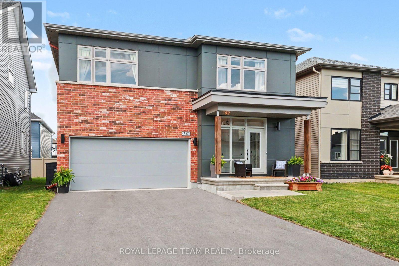 747 PETANQUE CRESCENT, Ottawa, Ontario