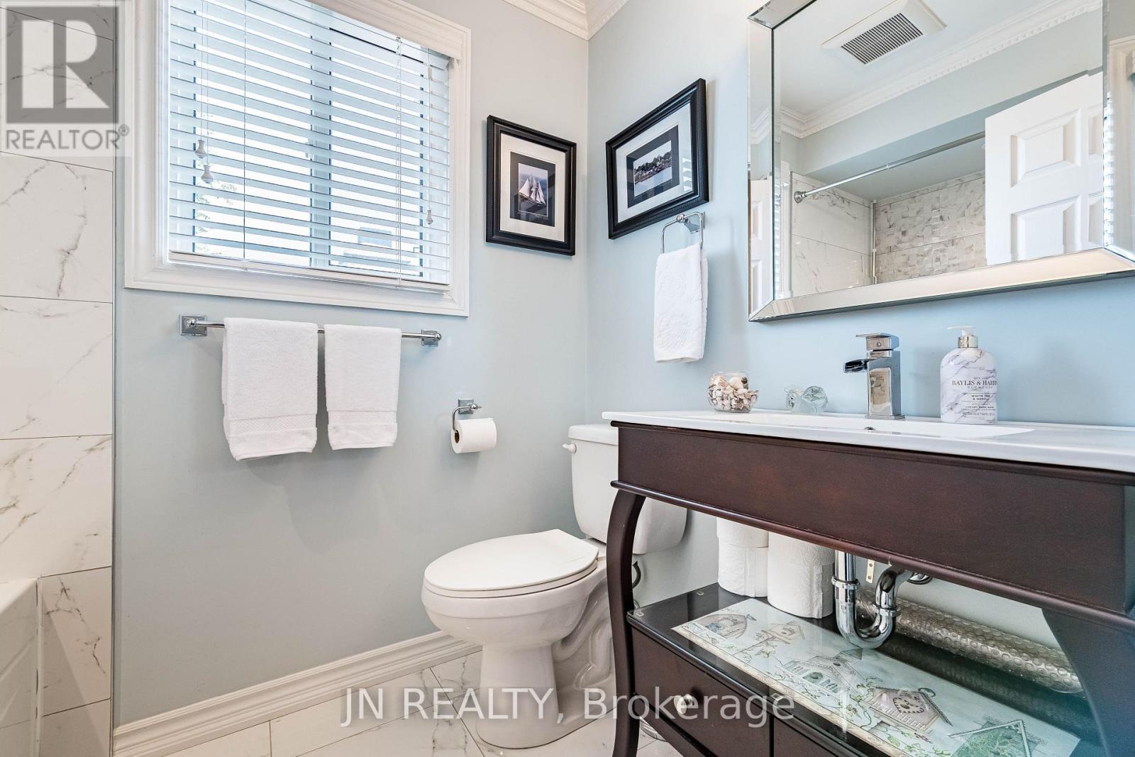 2 Nimrod Crescent, Brampton, Ontario  L6S 4T8 - Photo 39 - W13798512
