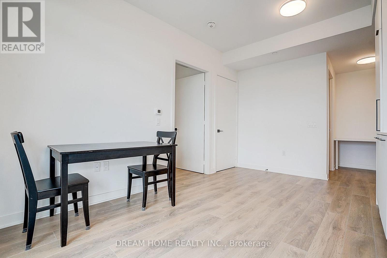 2106 - 1185 Dupont Street, Toronto, Ontario  M6H 0G5 - Photo 13 - W13798626