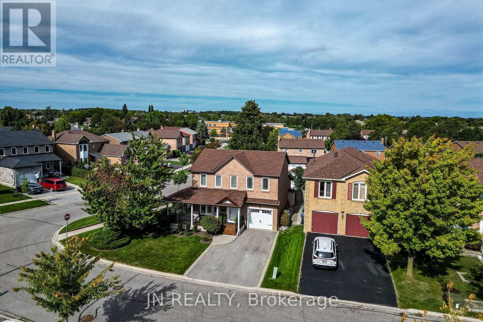2 Nimrod Crescent, Brampton, Ontario  L6S 4T8 - Photo 49 - W13798512