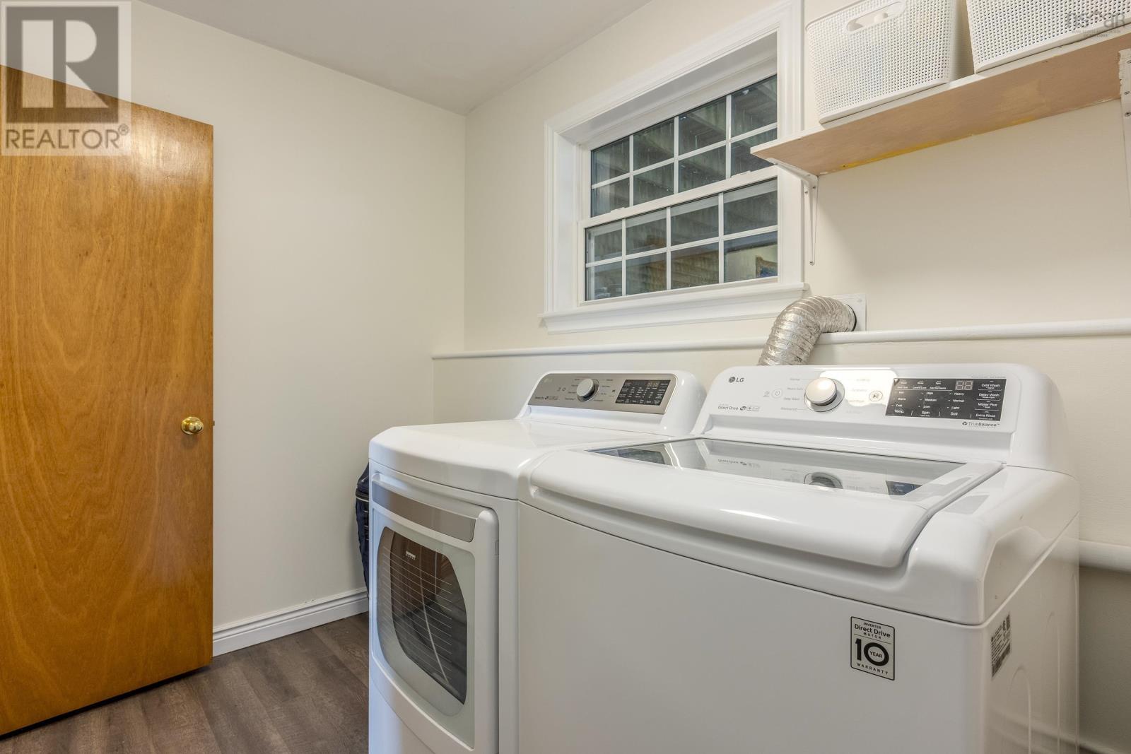 867 Julie Drive photo 34