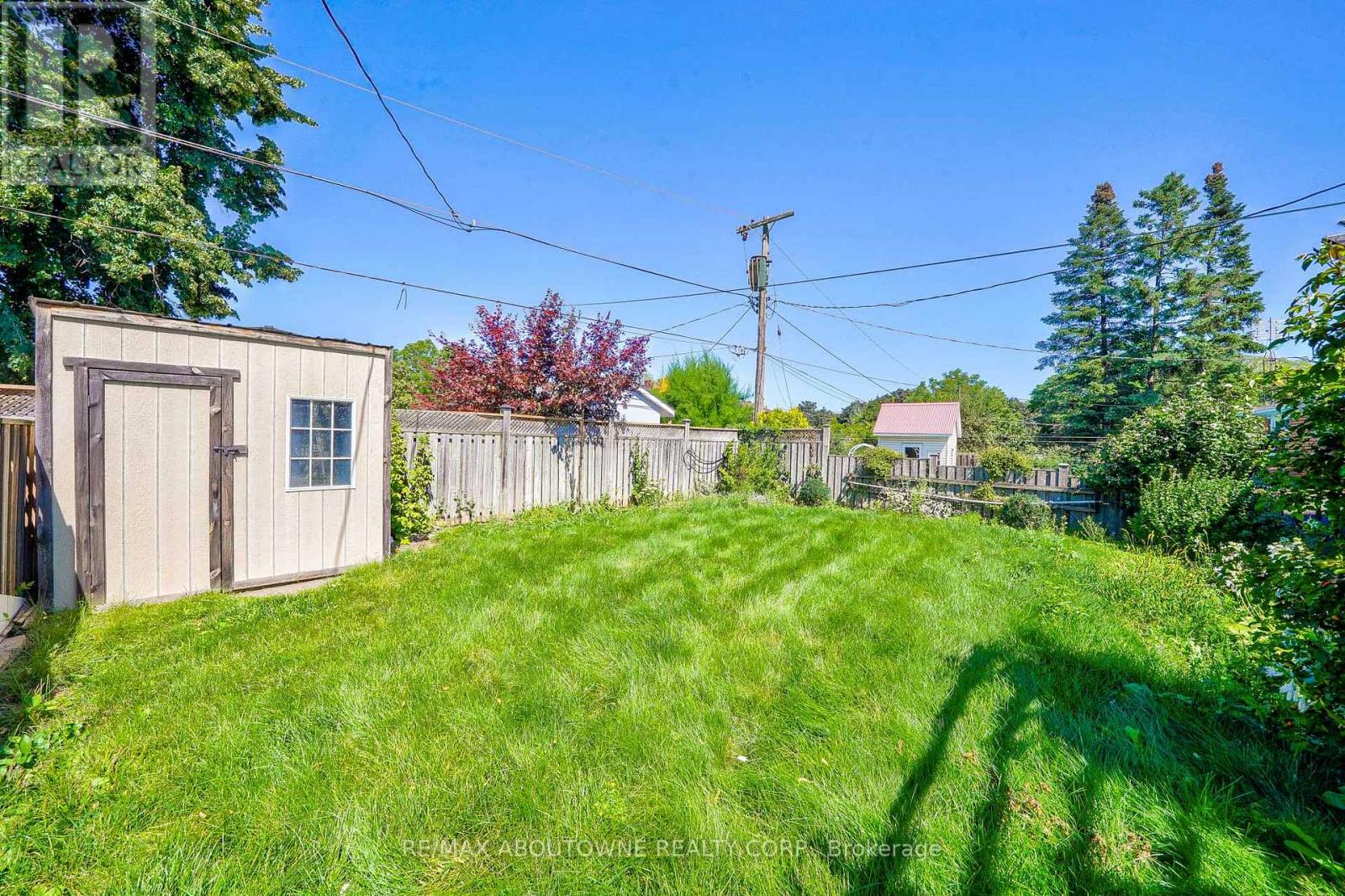Upper - 4395 Longmoor Drive, Burlington, Ontario  L7L 1X8 - Photo 33 - W13798628