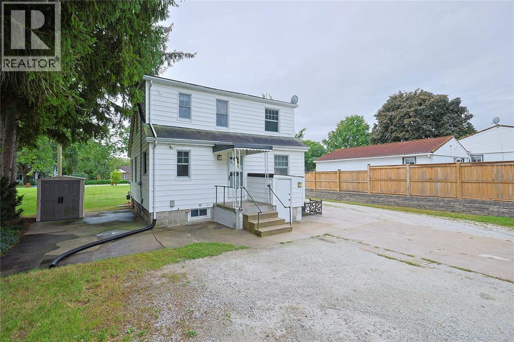 974 London Road, Sarnia, Ontario  N7S 1N7 - Photo 28 - 26023016