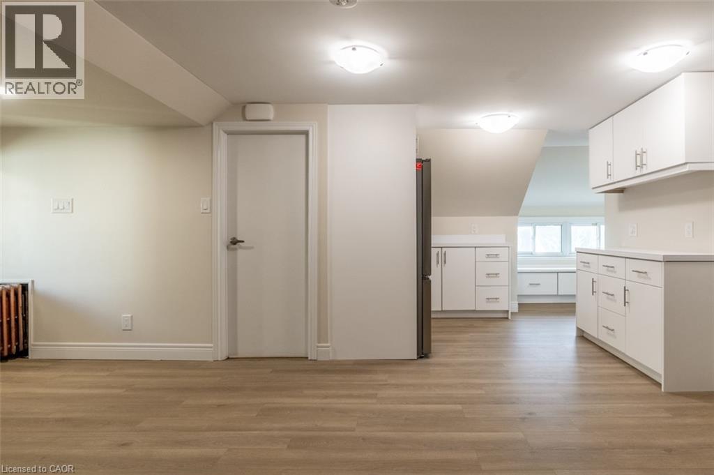 124 Gladstone Avenue Unit# 3, Hamilton, Ontario  L8M 2H9 - Photo 17 - 40860062