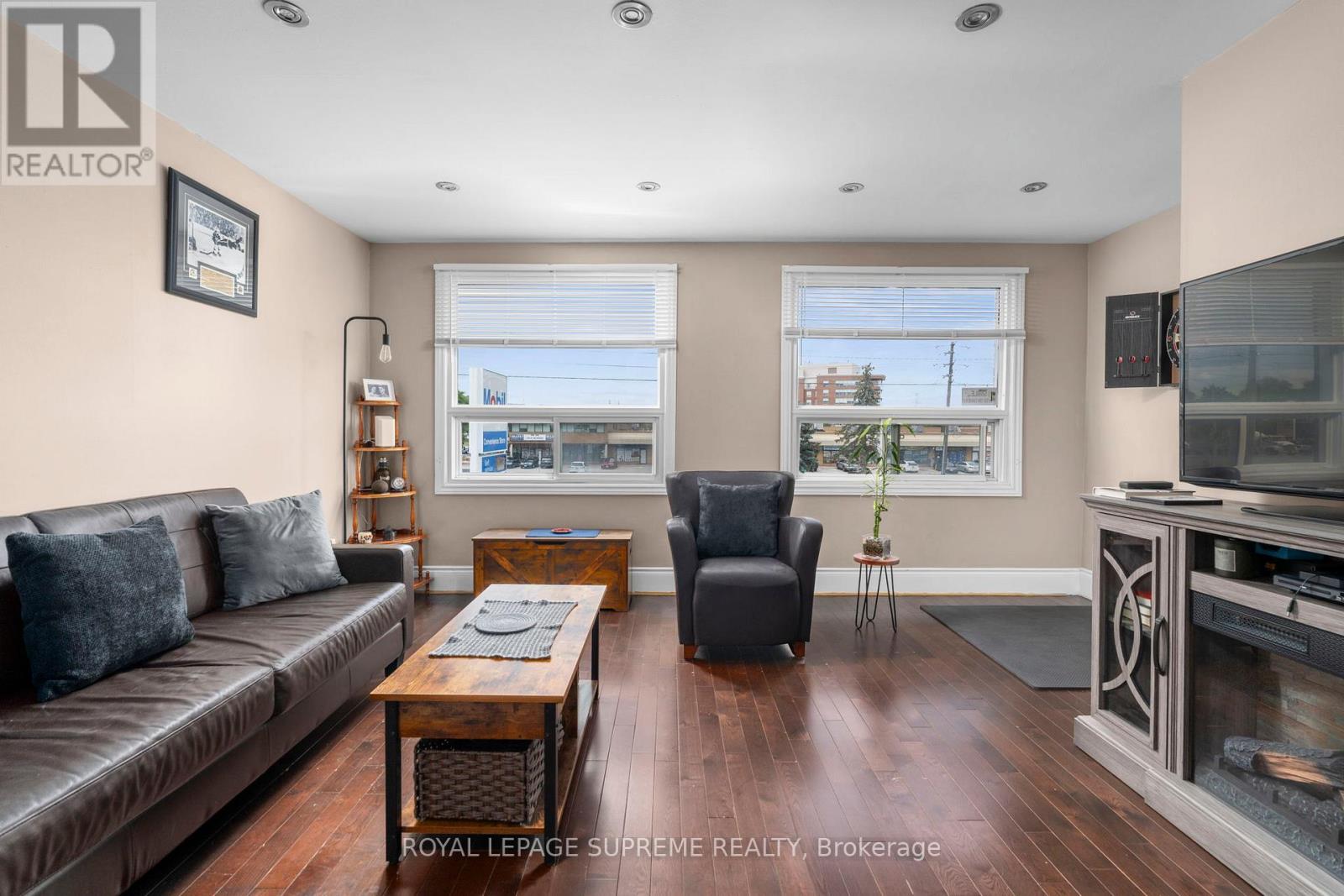 6127 Steeles Avenue W, Toronto, Ontario  M9L 2V1 - Photo 6 - W13798586