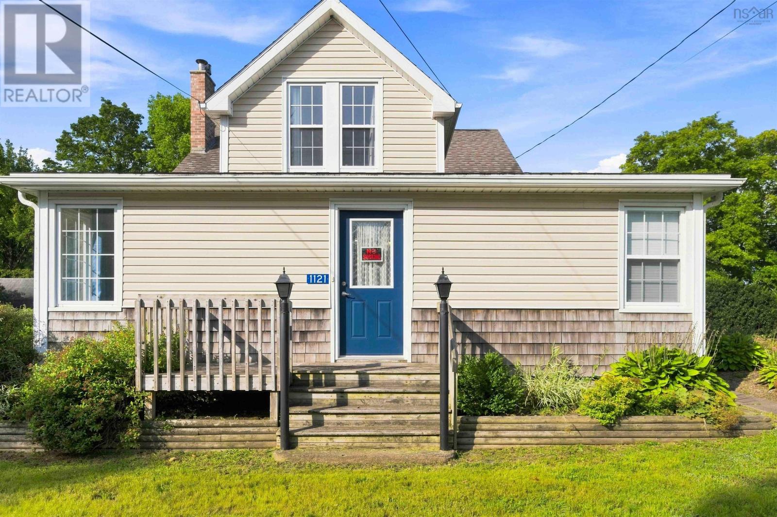 1121 Waterville Mountain Road photo 2