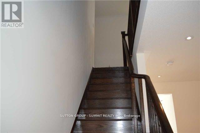 36 Denali Crescent, Brampton, Ontario L6P 0W4 - Photo 11 - W13798676