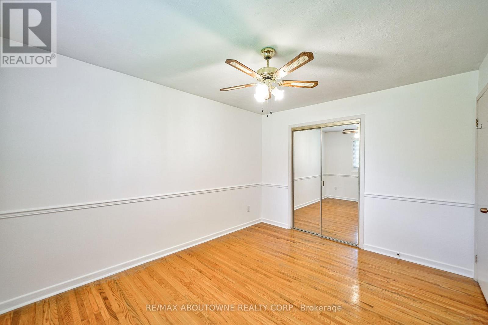 Upper - 4395 Longmoor Drive, Burlington, Ontario  L7L 1X8 - Photo 30 - W13798628