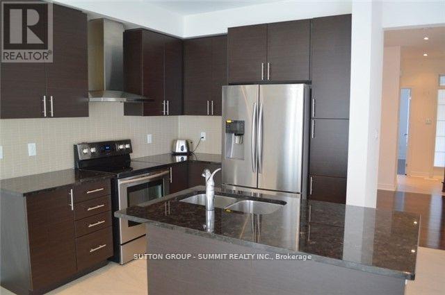 36 Denali Crescent, Brampton, Ontario L6P 0W4 - Photo 8 - W13798676