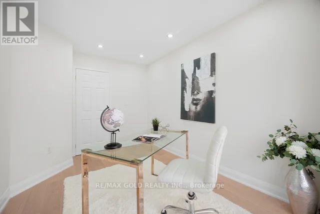 64 Biddens Square, Brampton, Ontario  L6P 3P9 - Photo 25 - W13798780