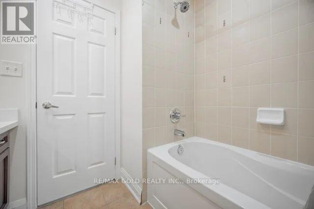 64 Biddens Square, Brampton, Ontario  L6P 3P9 - Photo 37 - W13798780