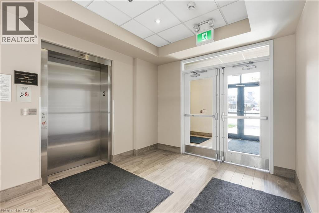 170 Rockhaven Lane Unit# 321, Waterdown, Ontario  L8B 1B5 - Photo 33 - 40862434