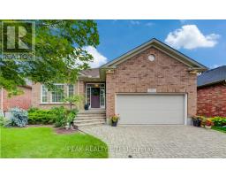 25 THIMBLEBERRY CROSSING, Wilmot, Ontario