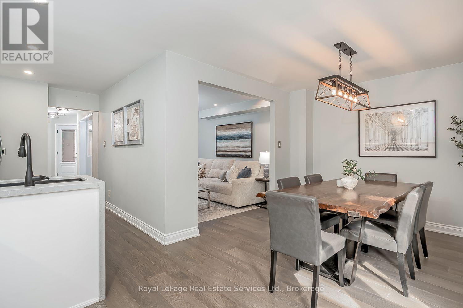 6576 Alderwood Trail, Mississauga, Ontario  L5N 6W3 - Photo 14 - W13798558