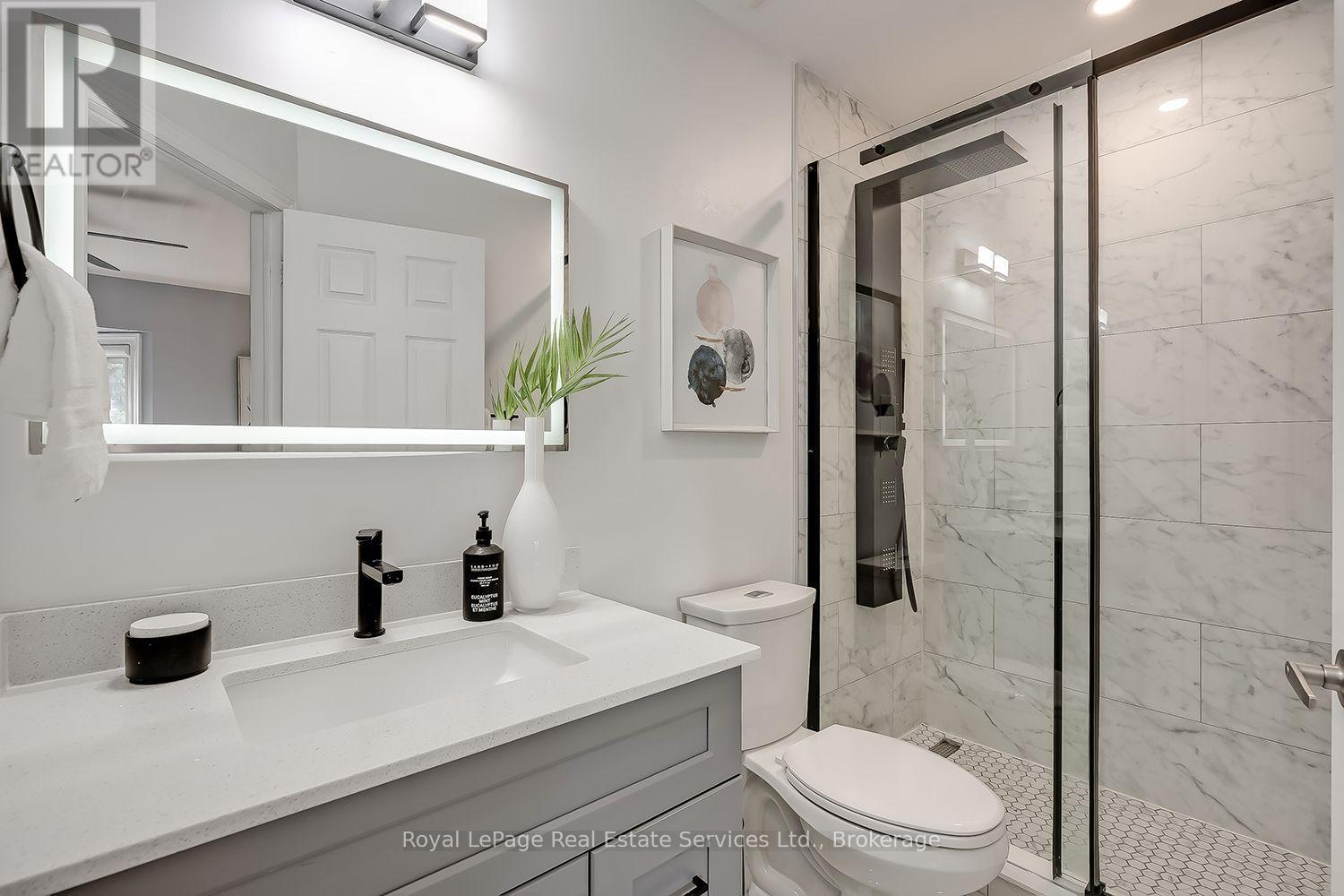 6576 Alderwood Trail, Mississauga, Ontario  L5N 6W3 - Photo 24 - W13798558