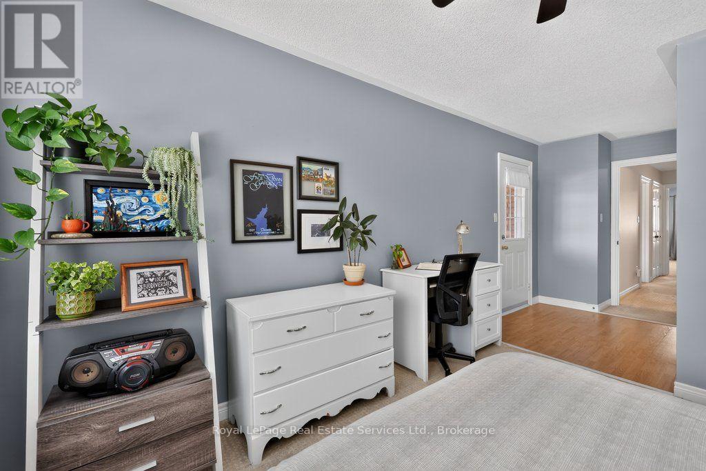 2300 Owlridge Drive, Oakville, Ontario  L6M 3V4 - Photo 24 - W13798560