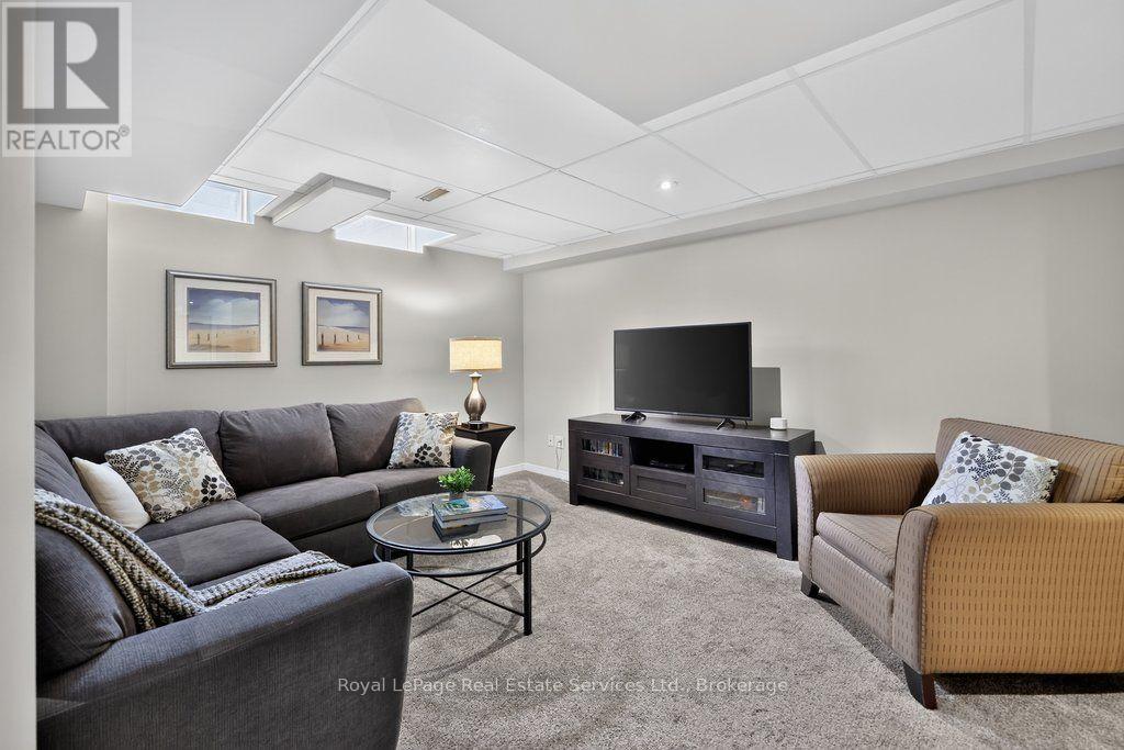 2300 Owlridge Drive, Oakville, Ontario  L6M 3V4 - Photo 28 - W13798560