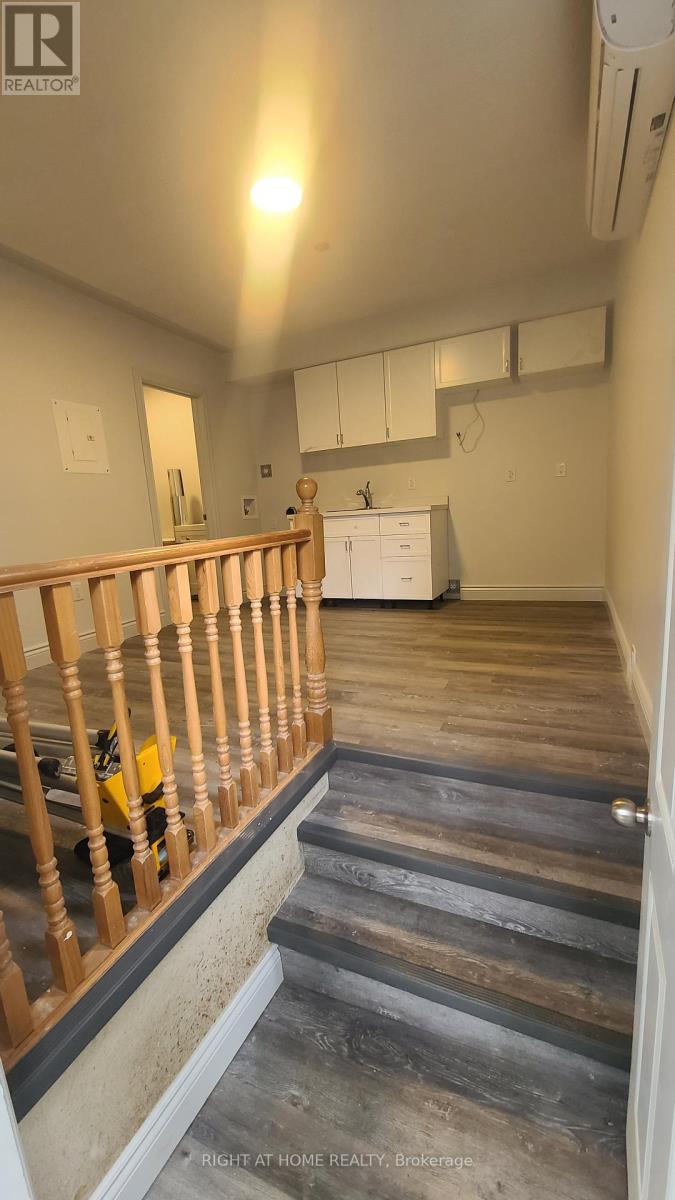 Back Unit - 639 Ontario Street, Stratford, Ontario  N5A 3J6 - Photo 1 - X13798356