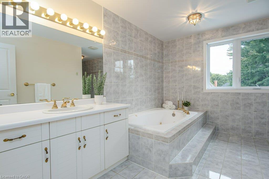 493 Ennismore Place, Waterloo, Ontario  N2T 2G3 - Photo 28 - 40864240