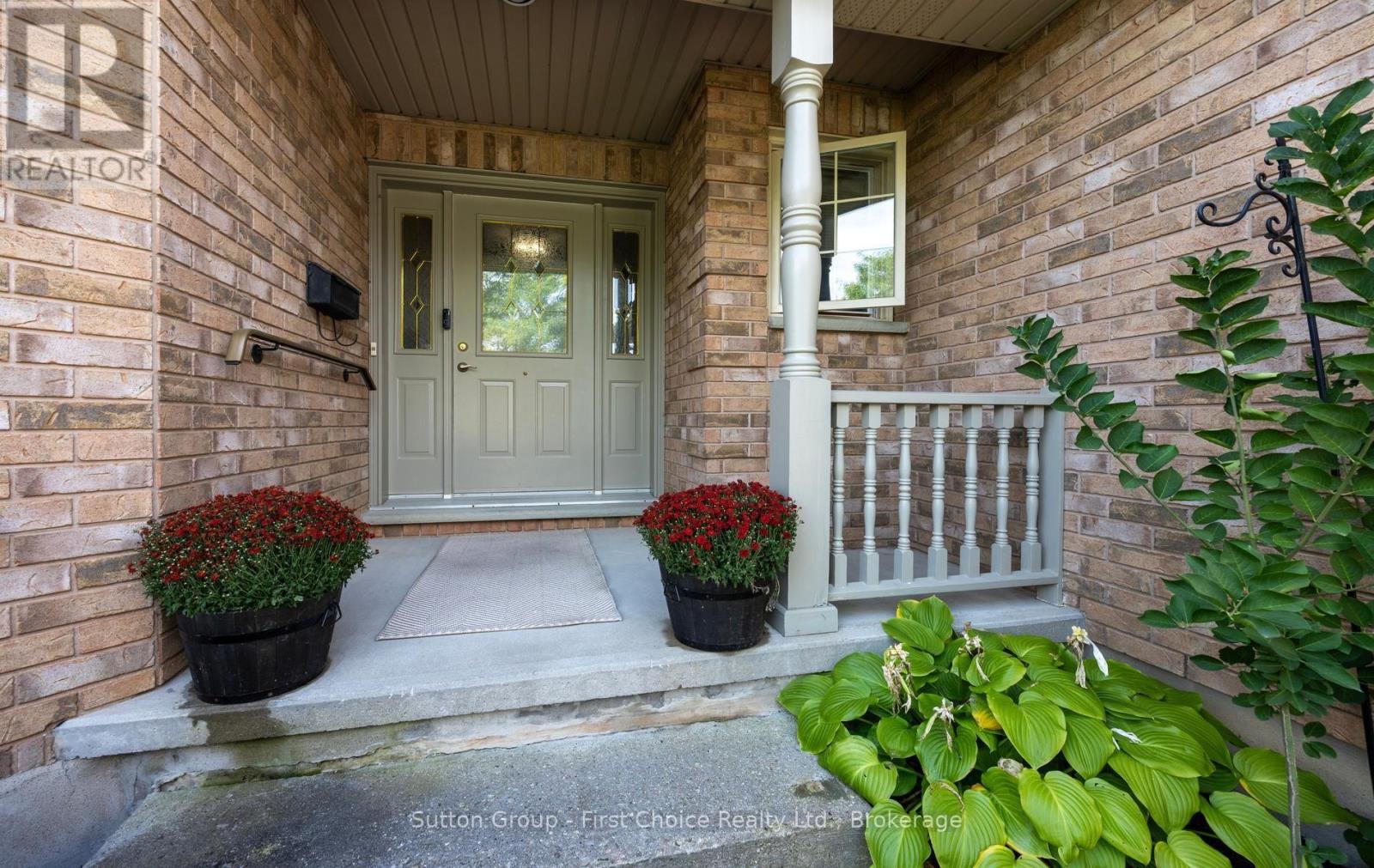 259 Briarhill Drive, Stratford, Ontario  N5A 7T1 - Photo 3 - X13798182