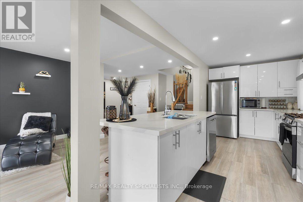 12 Wardell Crescent, Haldimand, Ontario  N0A 1H0 - Photo 11 - X13798446
