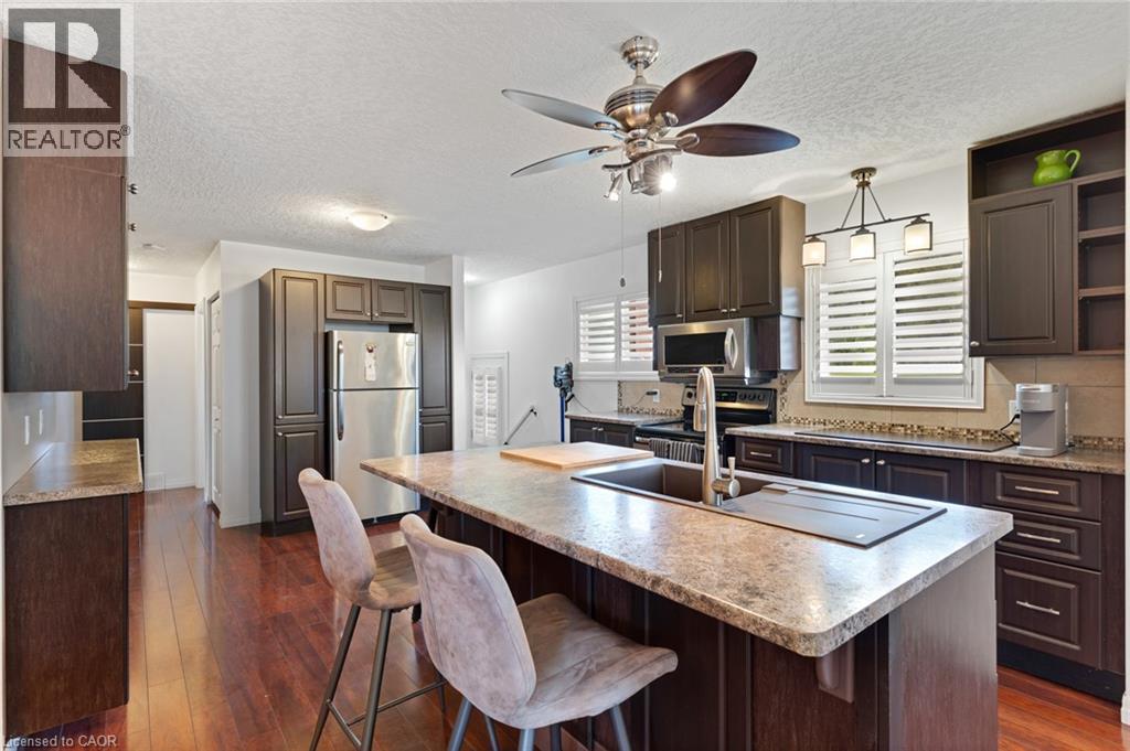 63 Cedarhill Crescent, Kitchener, Ontario  N2E 1R3 - Photo 7 - 40864537