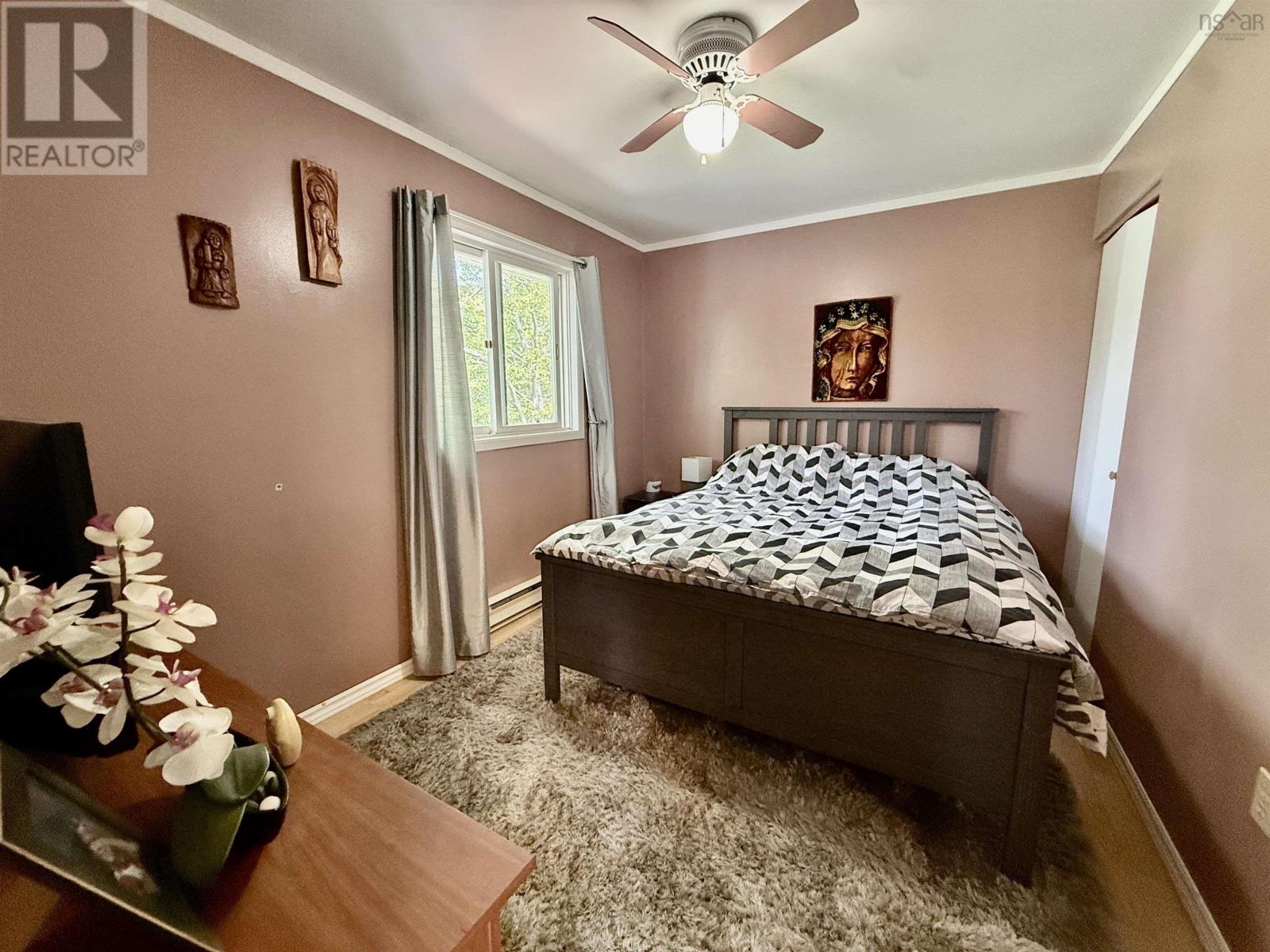 27 Malik Court photo 18