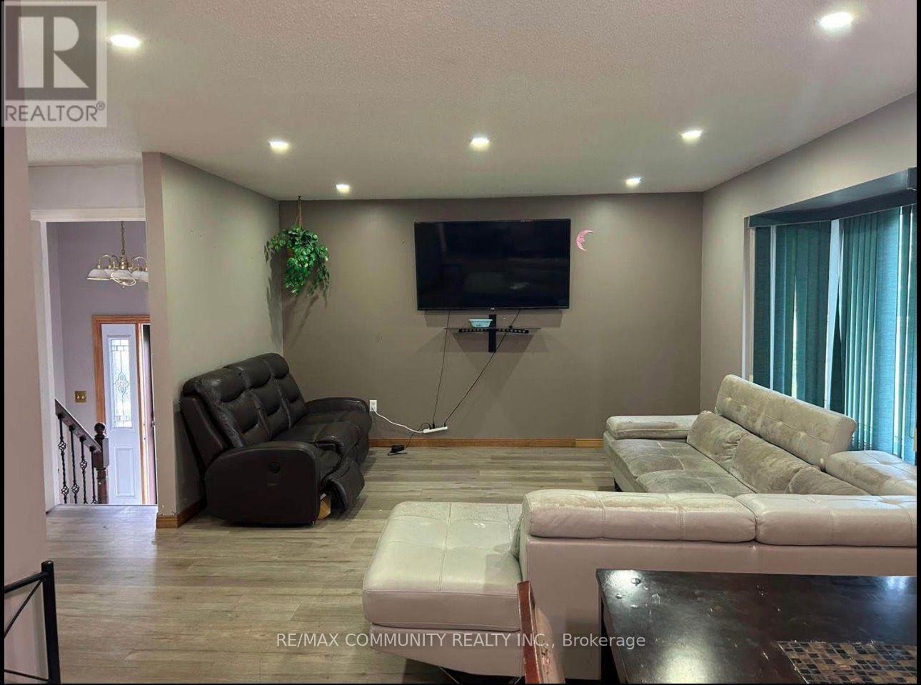 Main - 174 Colborne Street, Kawartha Lakes, Ontario  K9V 6A1 - Photo 4 - X13798596