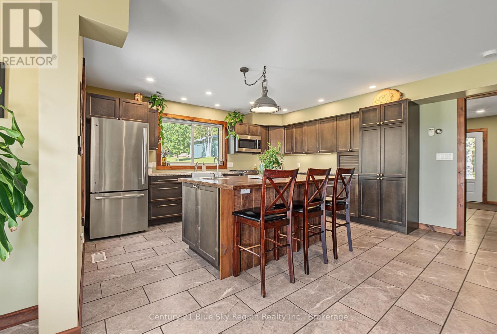 2111 Four Mile Lake Road, North Bay, Ontario  P1B 8G2 - Photo 11 - X13798364