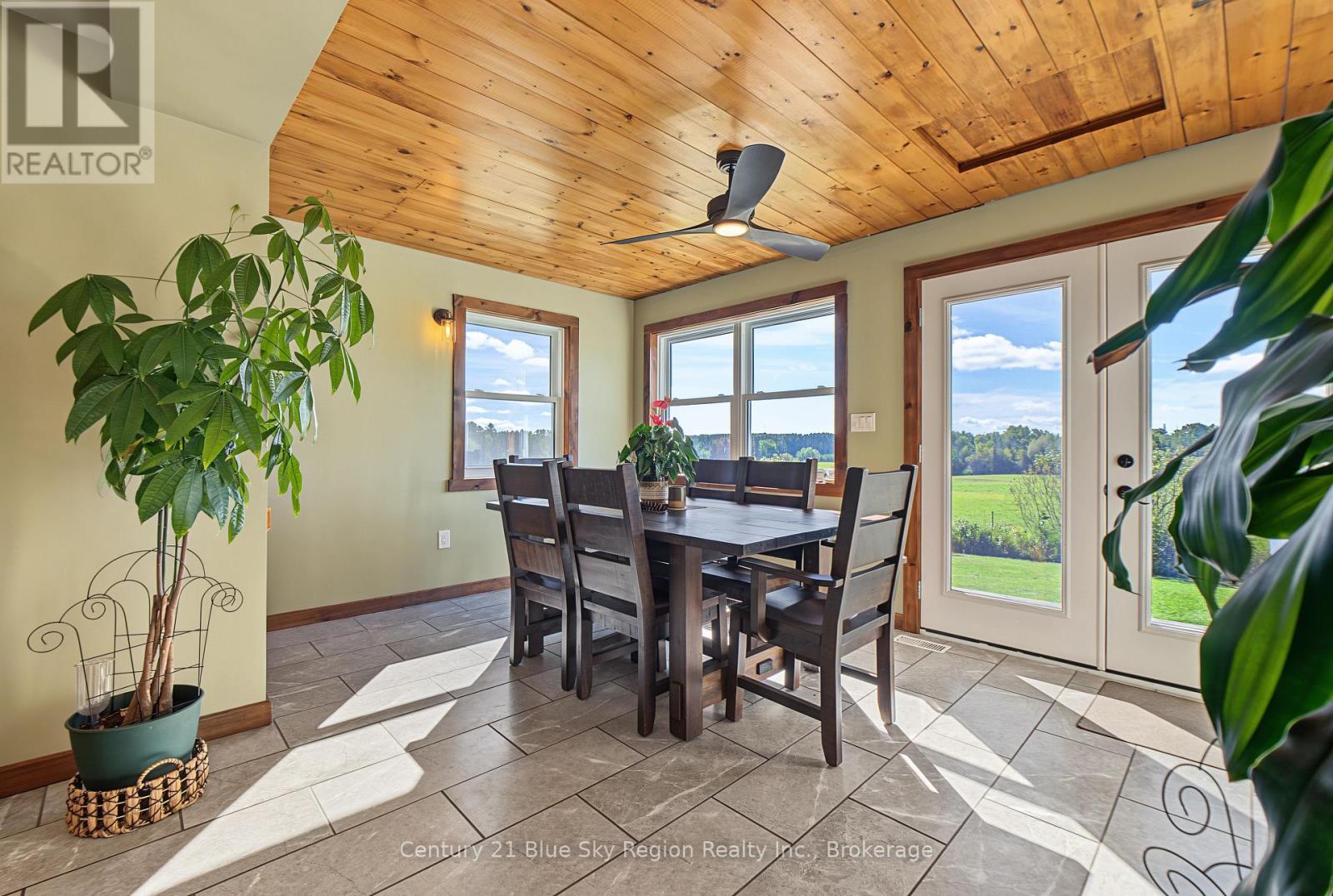 2111 Four Mile Lake Road, North Bay, Ontario  P1B 8G2 - Photo 12 - X13798364