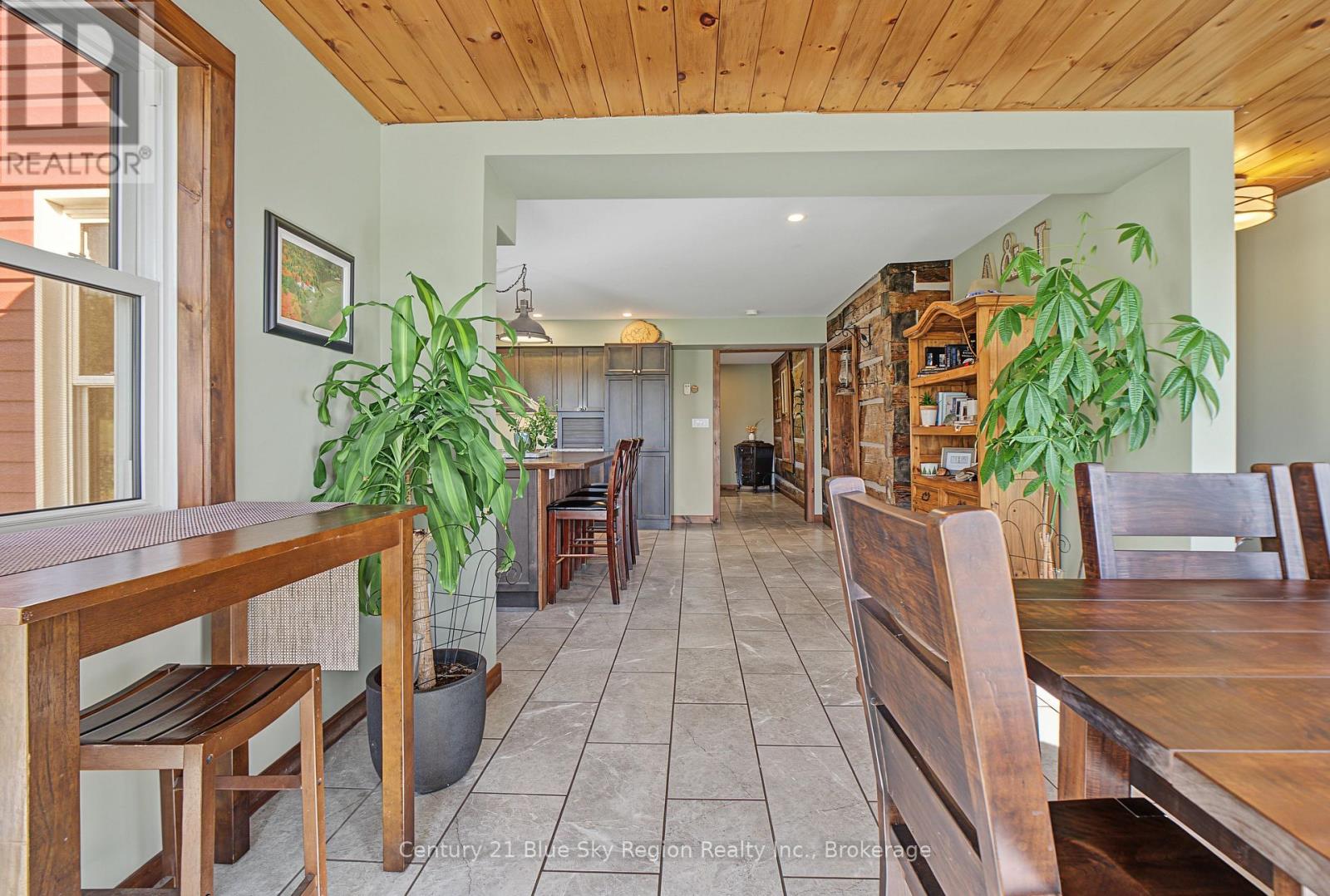2111 Four Mile Lake Road, North Bay, Ontario  P1B 8G2 - Photo 14 - X13798364
