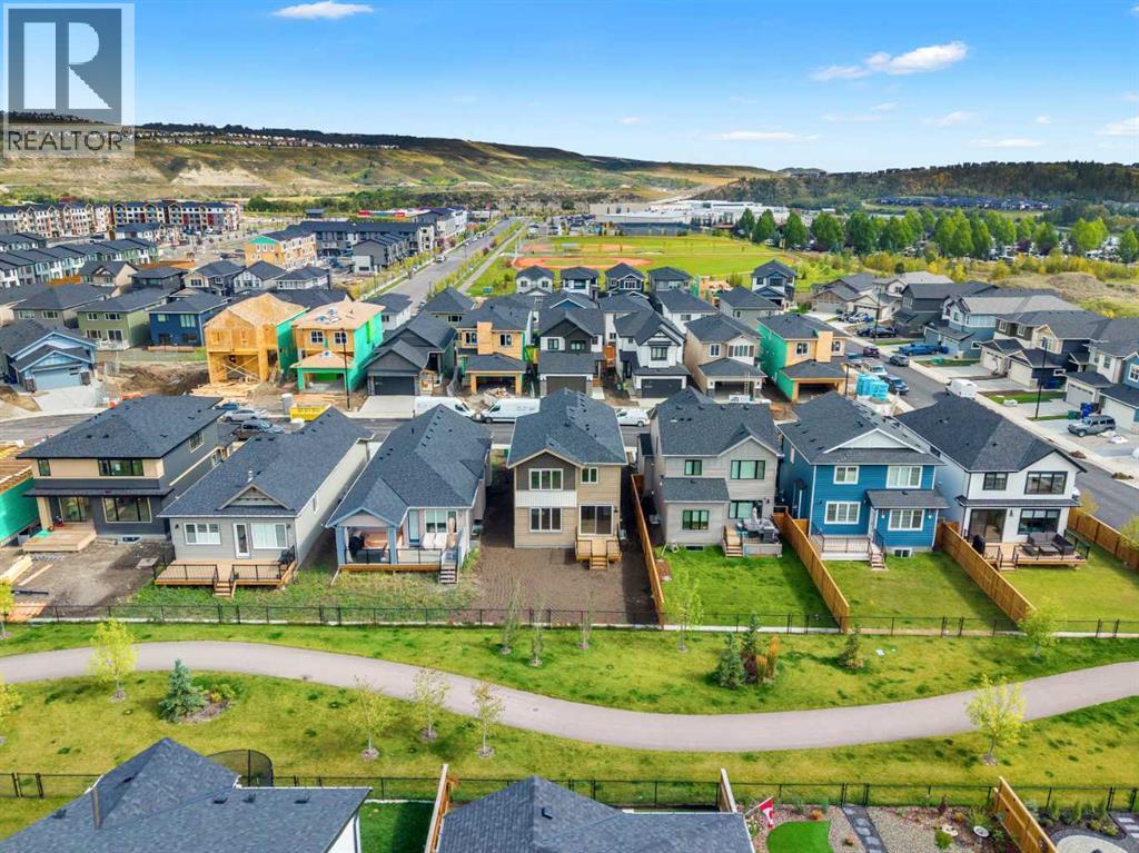 116 Quartz Crescent, Cochrane, Alberta  T4C 3G2 - Photo 41 - A2346327