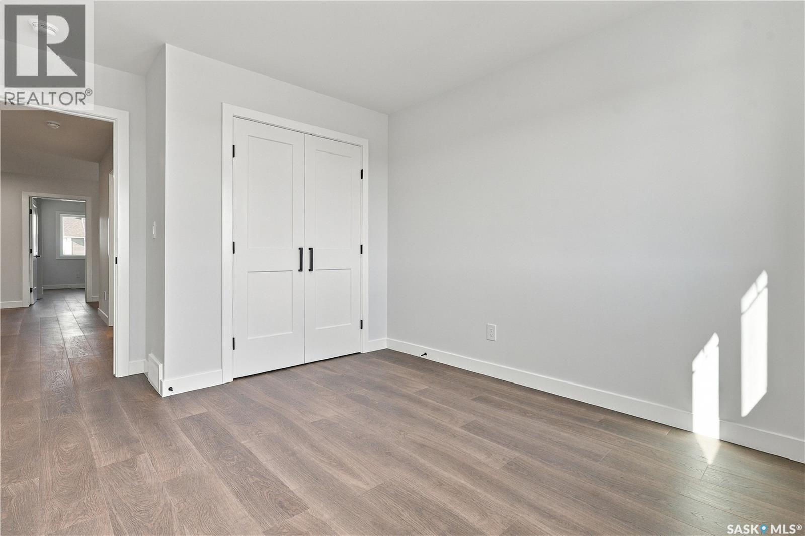251 Doran Way, Saskatoon, Saskatchewan  S7V 0Z7 - Photo 36 - SK048846