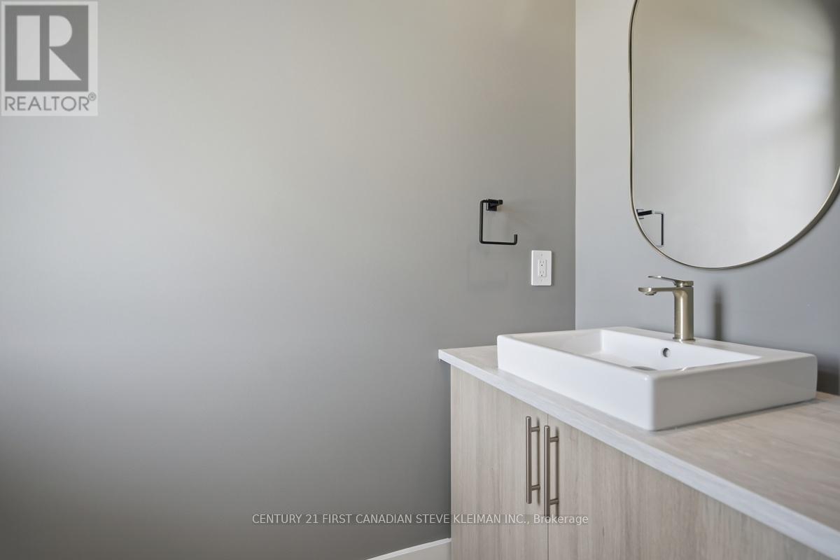 2859 Buroak Drive, London North, Ontario N6G 2V8 - Photo 14 - X13802986