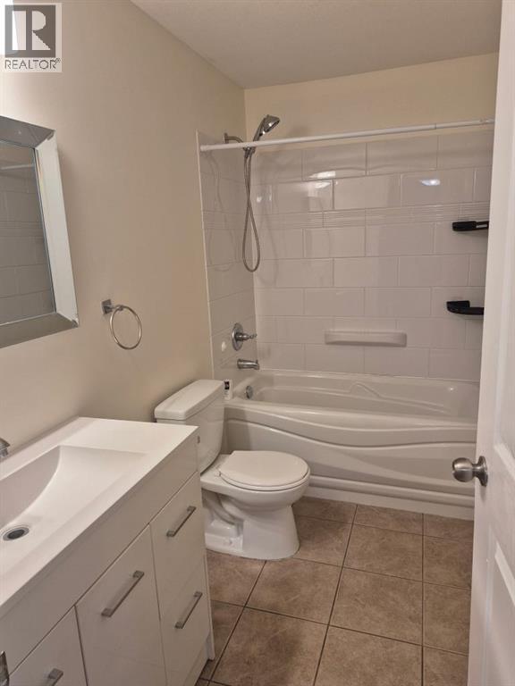 804 8 Street SE photo 28