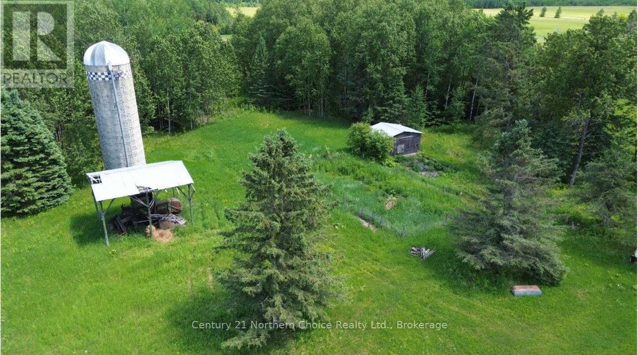 40 Birch Road, Lake Of The Woods, Ontario  P0W 1M0 - Photo 8 - X13719716