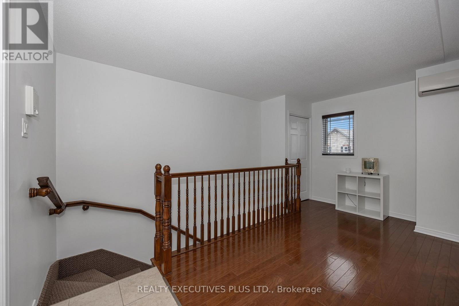 506 - 205 Eliot Street, Clarence-Rockland, Ontario K4K 0G4 - Photo 5 - X13802848