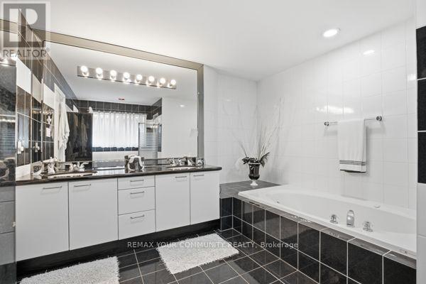 56a Roosevelt Drive, Richmond Hill, Ontario L4C 6V4 - Photo 17 - N13784158