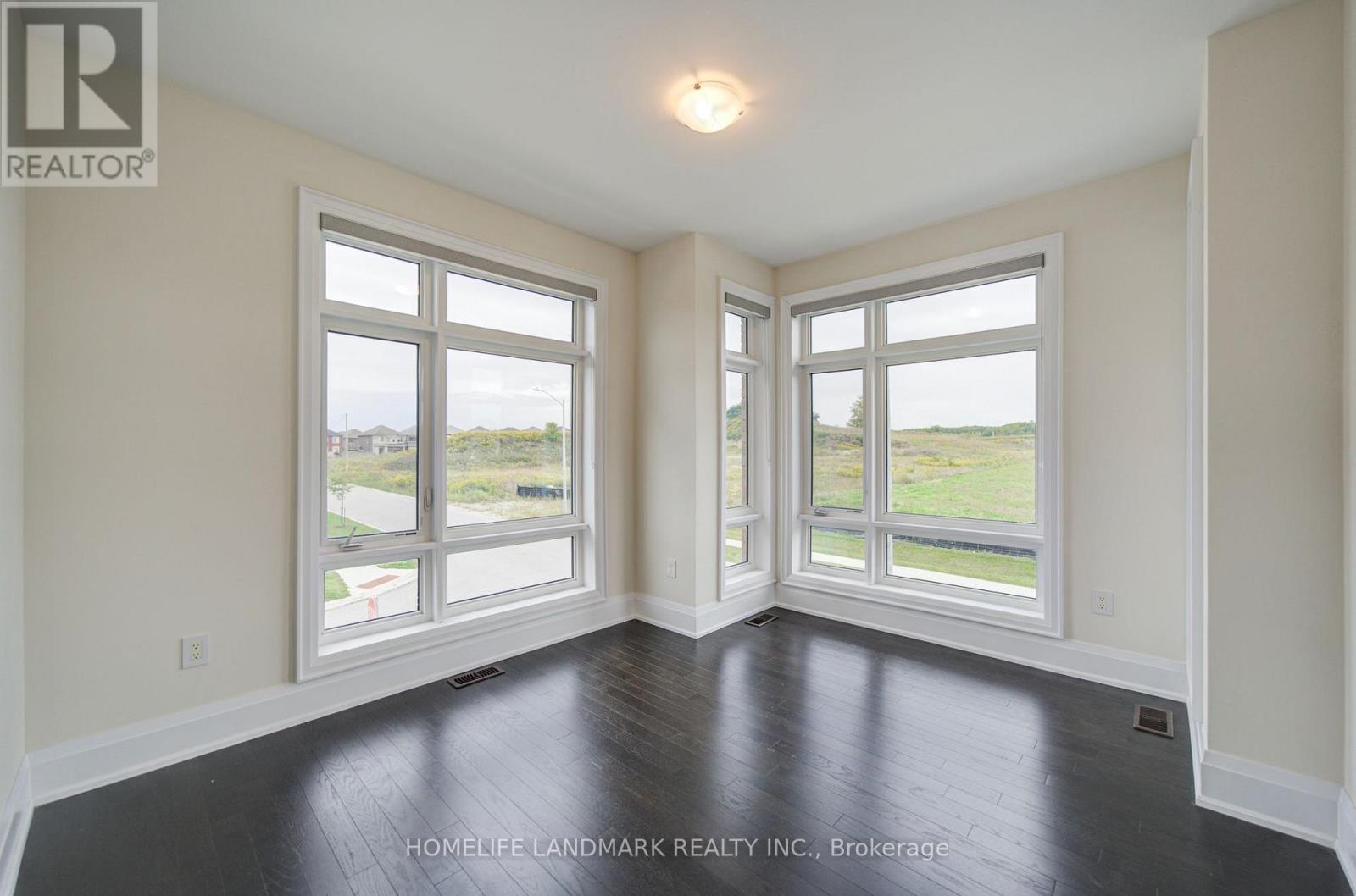 6 Mace Avenue, Richmond Hill, Ontario  L4E 1K8 - Photo 25 - N13797718