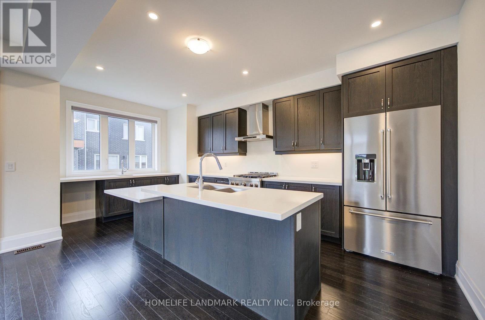 6 Mace Avenue, Richmond Hill, Ontario  L4E 1K8 - Photo 12 - N13797718
