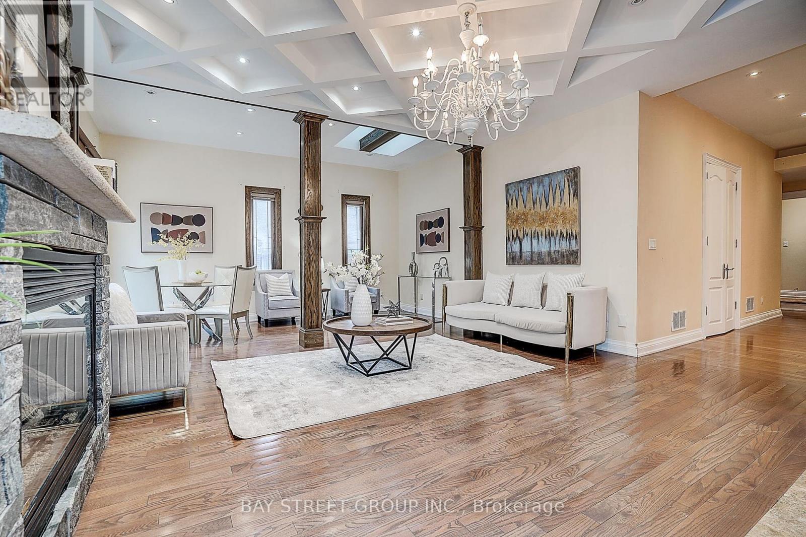 103 Lake Avenue, Richmond Hill, Ontario  L4E 3G5 - Photo 17 - N13681330