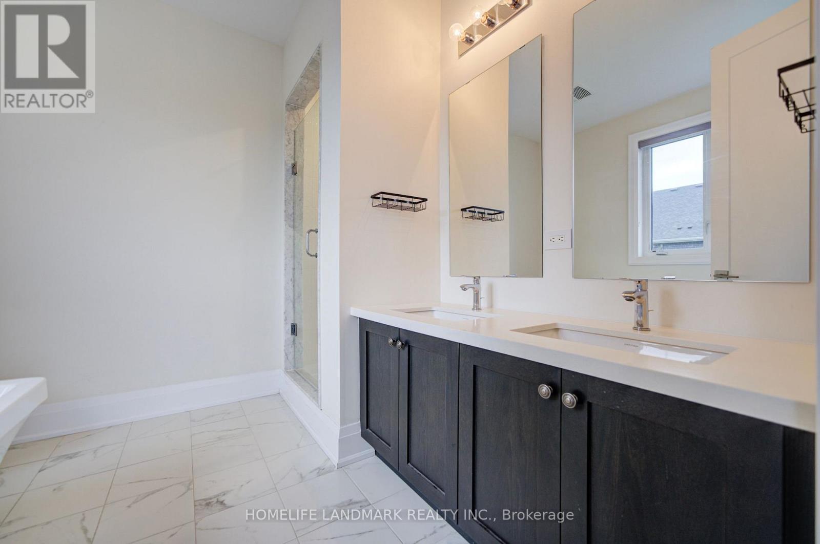 6 Mace Avenue, Richmond Hill, Ontario  L4E 1K8 - Photo 38 - N13797718
