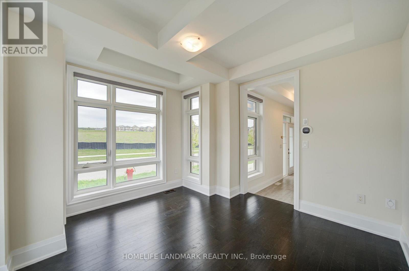 6 Mace Avenue, Richmond Hill, Ontario  L4E 1K8 - Photo 9 - N13797718