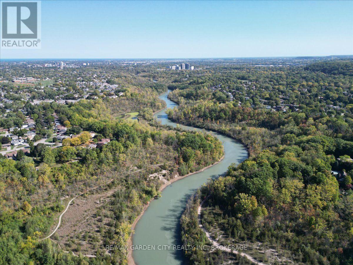 38 Addison Drive, St. Catharines, Ontario  L2S 4B7 - Photo 43 - X13801544