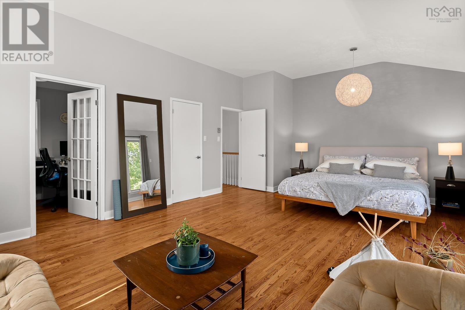 6 Glenn Drive photo 18